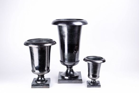 Ваза алюмінієва PTMD ALU vase round chalice l black 28.0 x 20.0 см. 656 678-PT 656678-PT фото