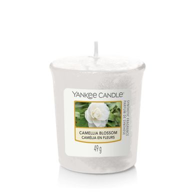 Ароматическая свеча Yankee Candle VOTIVE 15 часов Camellia Blossom (1651485E)